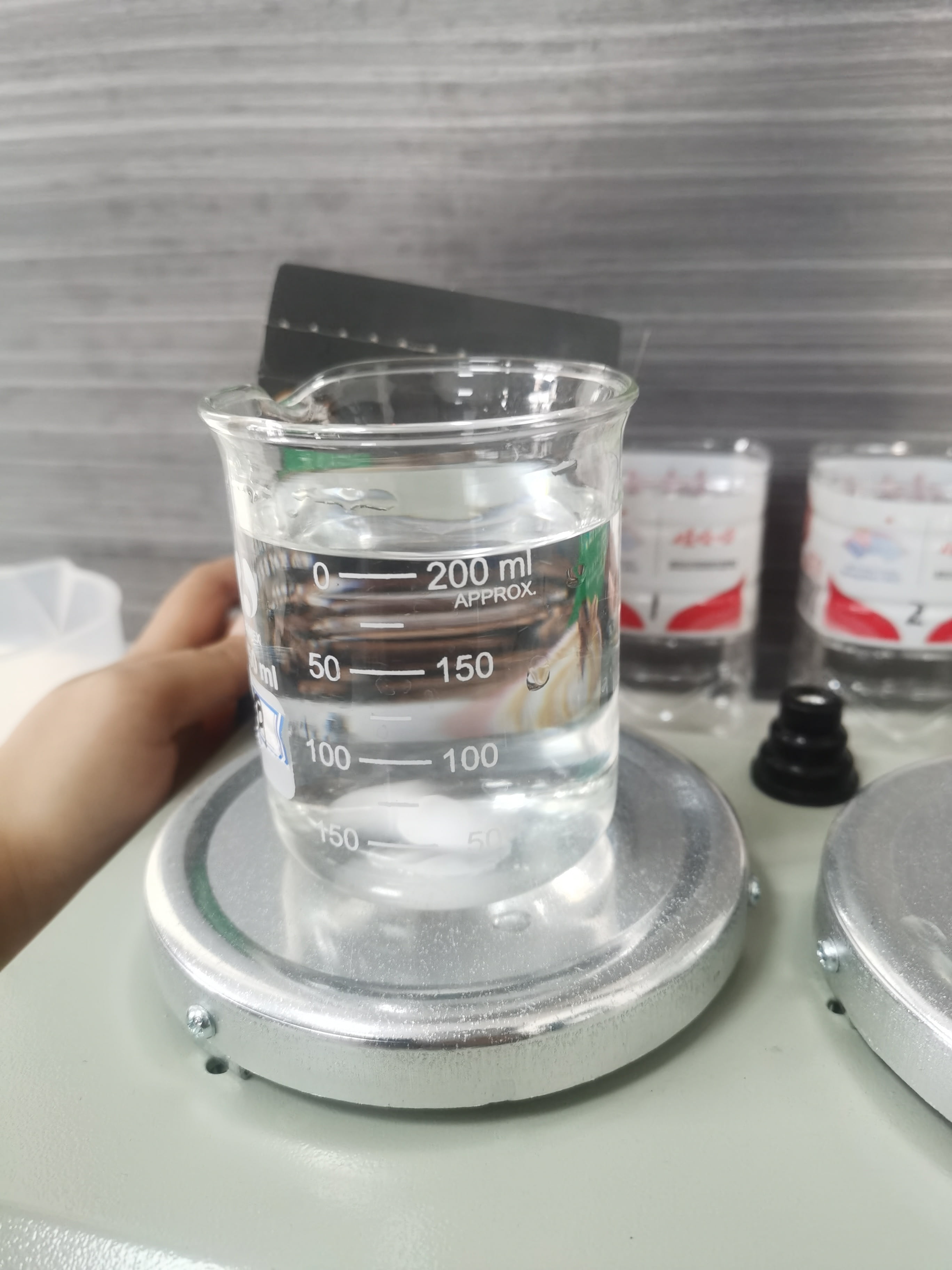 Polyacrylamide dissolving beaker