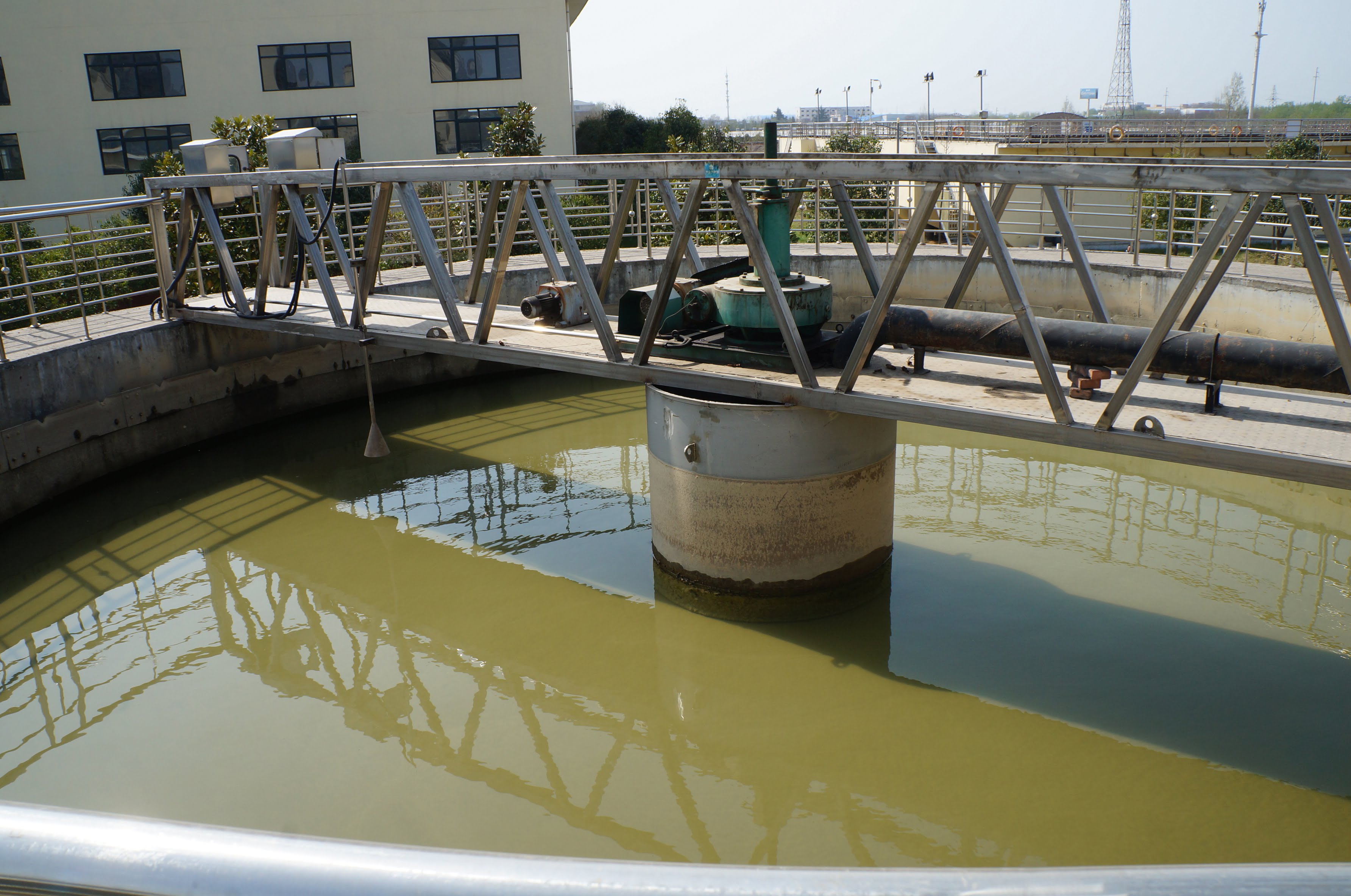 Sewage treatment plant